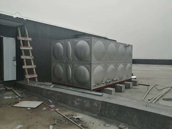 不銹鋼水箱可以埋地下嗎？